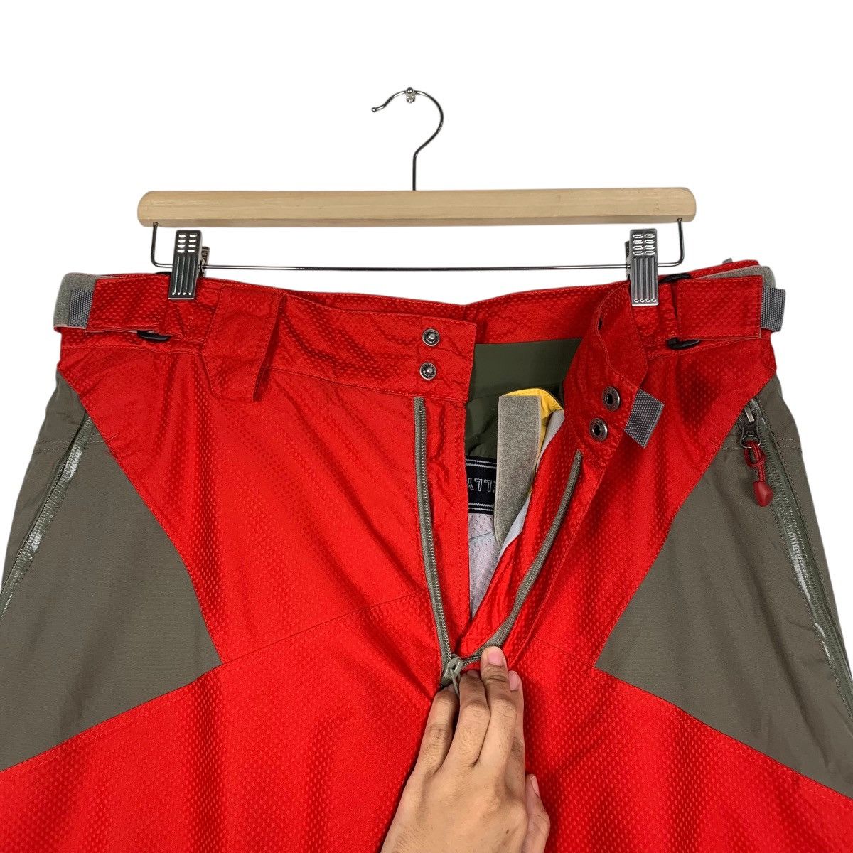 Helly Hansen Helly Hansen Color Block Ski Pant Size US 34 / EU 50 - 12 Thumbnail
