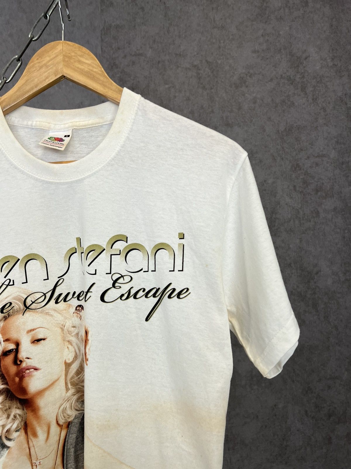 Band Tees Gwen Stefani The Sweet Escape band tour tee Size US S / EU 44-46 / 1 - 2 Thumbnail