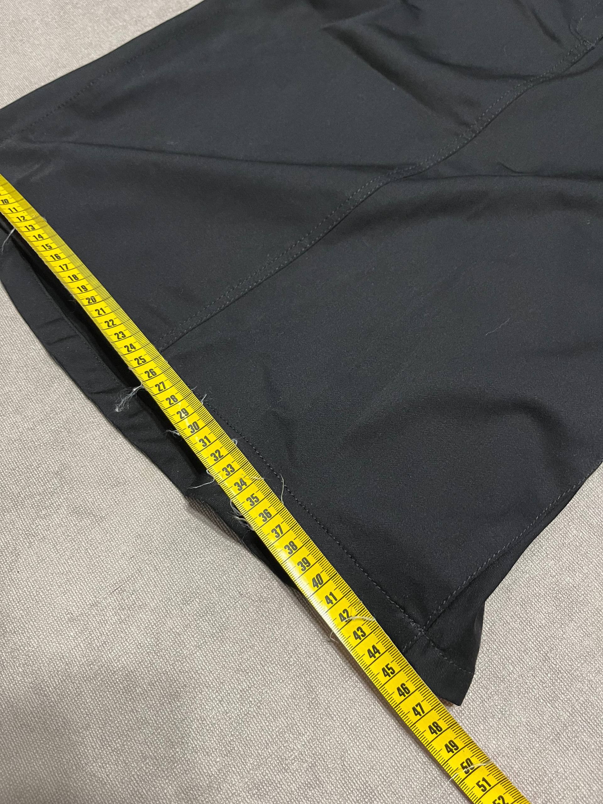 Roberto Cavalli Roberto Cavalli Women`s Black Logo Skirt Vintage Just Sz 40 Size 27" / US 4 / IT 40 - 14 Thumbnail