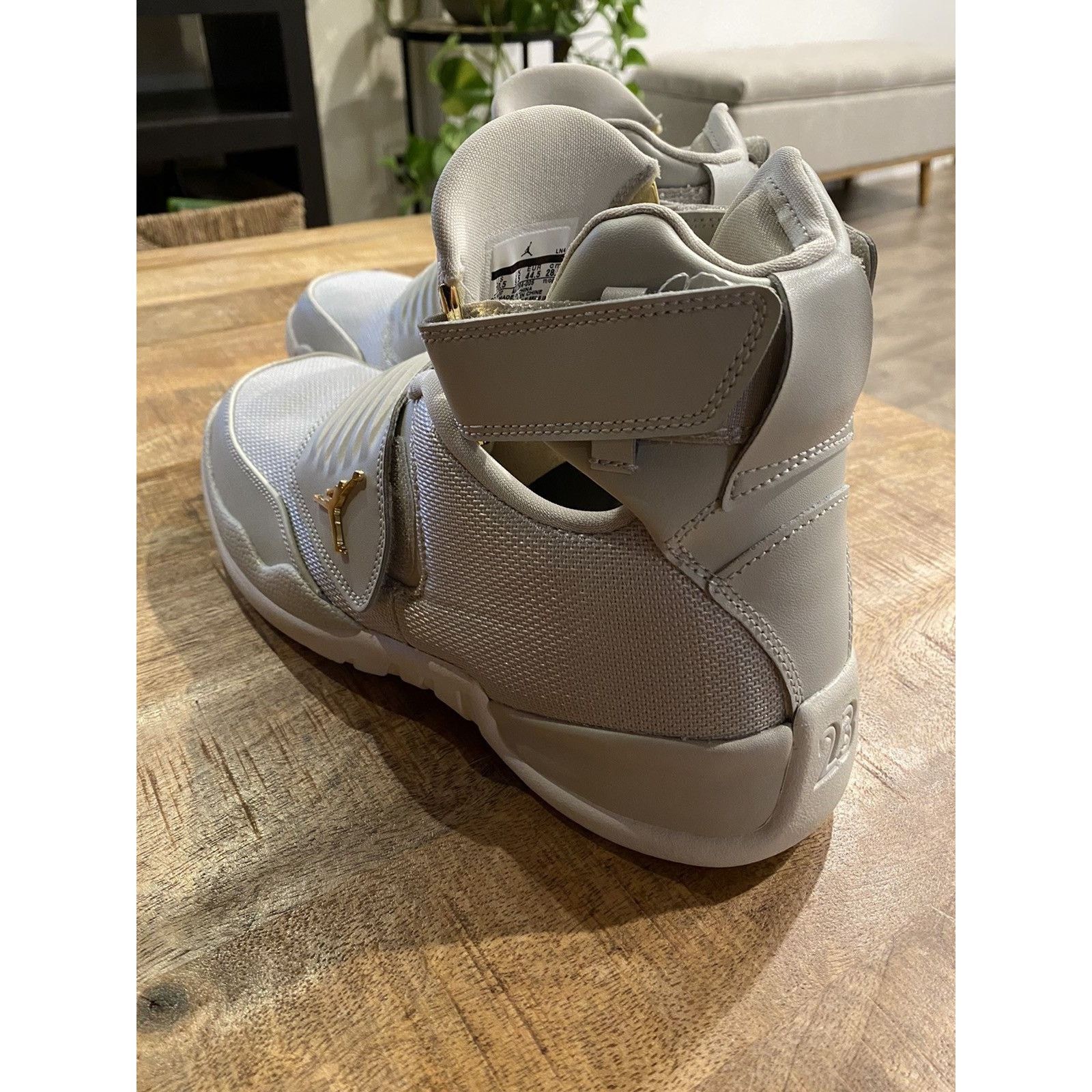 Jordan Brand × Nike Jordan Generation 23 Light Bone Size US 10.5 / EU 43-44 - 5 Thumbnail