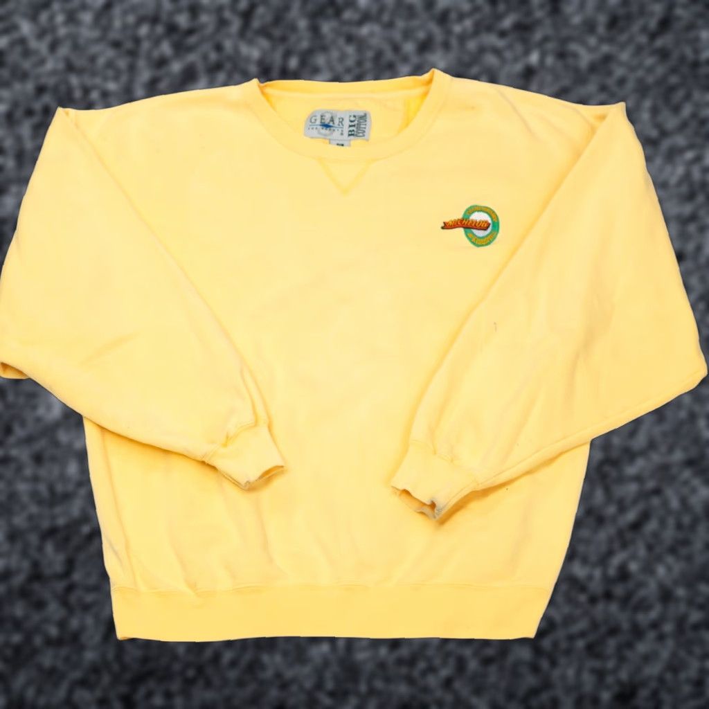 Vintage VINTAGE Gear Sweatshirt Men’s XL Crew Neck Yellow 80s 90s Beer Sports Nike? (Note: cannot infer brand beyond Gear) Size US XL / EU 56 / 4 - 1 Thumbnail
