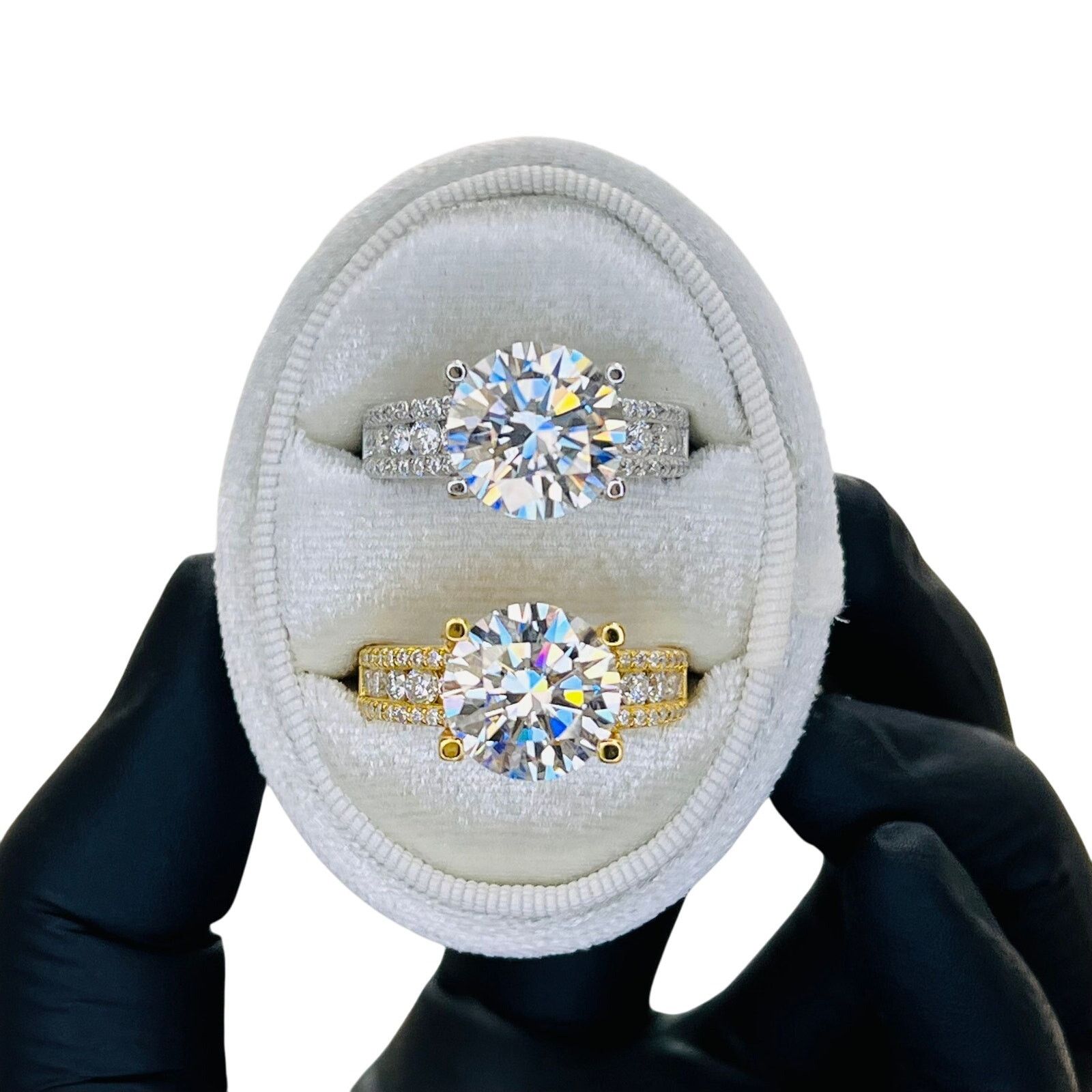Other 5ct Moissanite Luxurious Engagement Ring Size ONE SIZE - 1 Thumbnail
