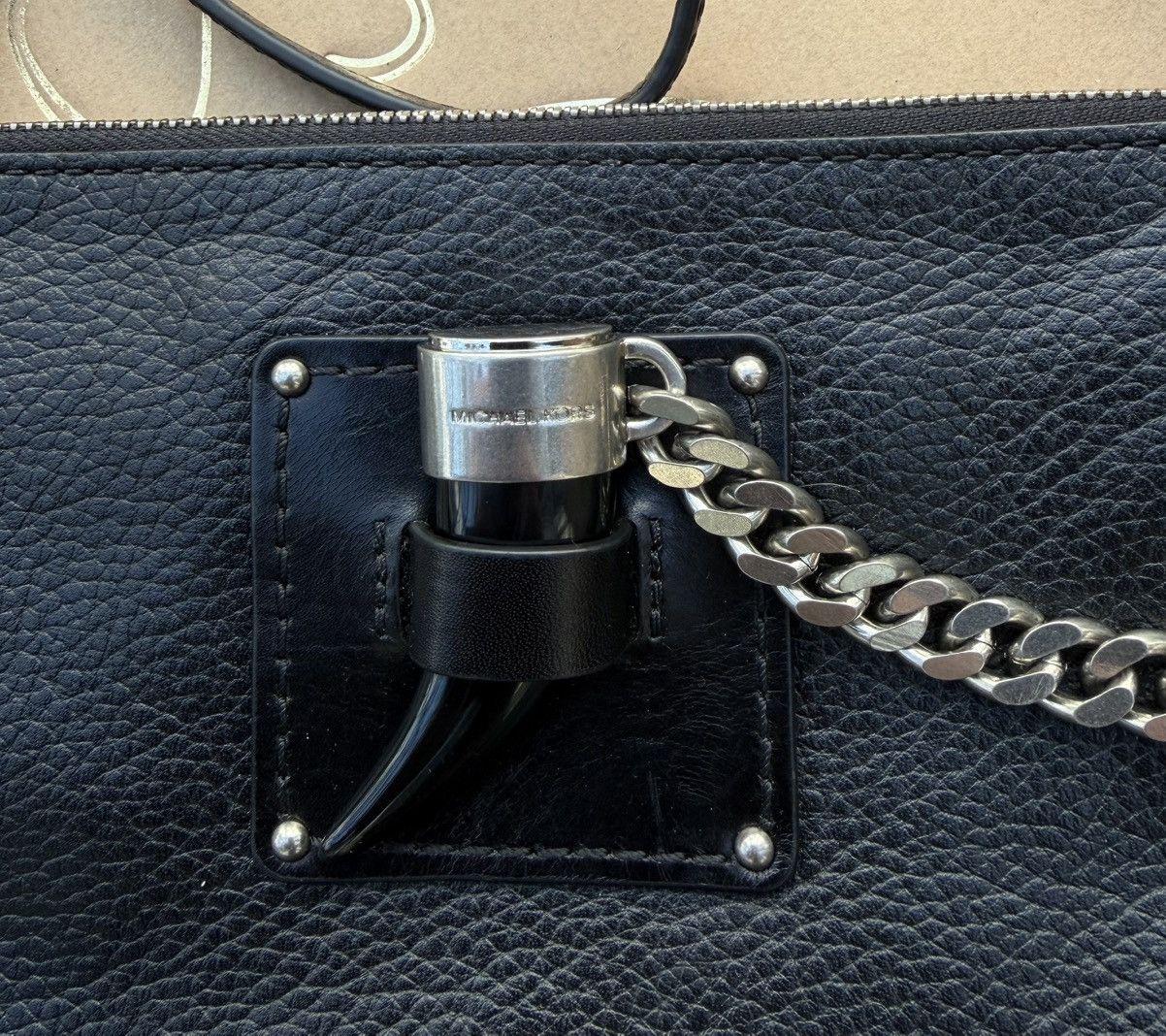 Michael Kors Michael Kors Leather Crossbody Bag Size ONE SIZE - 2 Thumbnail