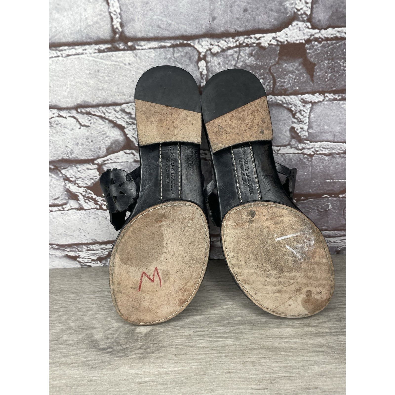 Vera Wang Vera Wang Lavender Label Black Leather Slides Thong Sandals Size US 6 / IT 36 - 7 Thumbnail