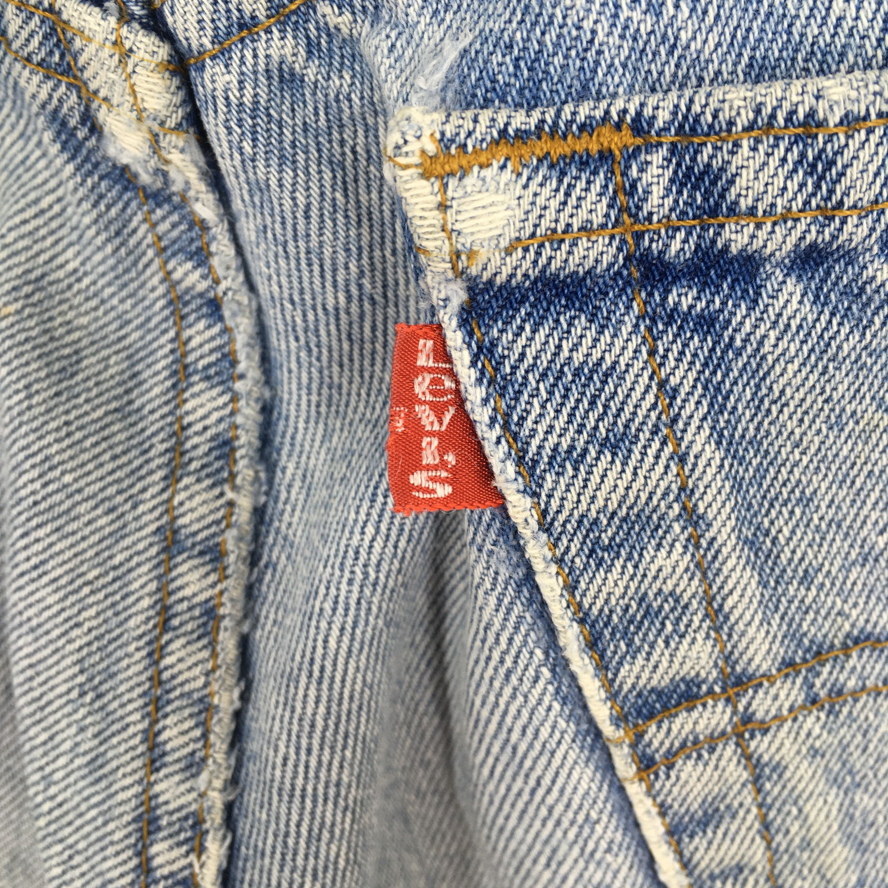 Levi's Size 29x30 Vintage 90s Levi's 501 Faded Blue Jeans S1361 Size US 29 - 12 Thumbnail