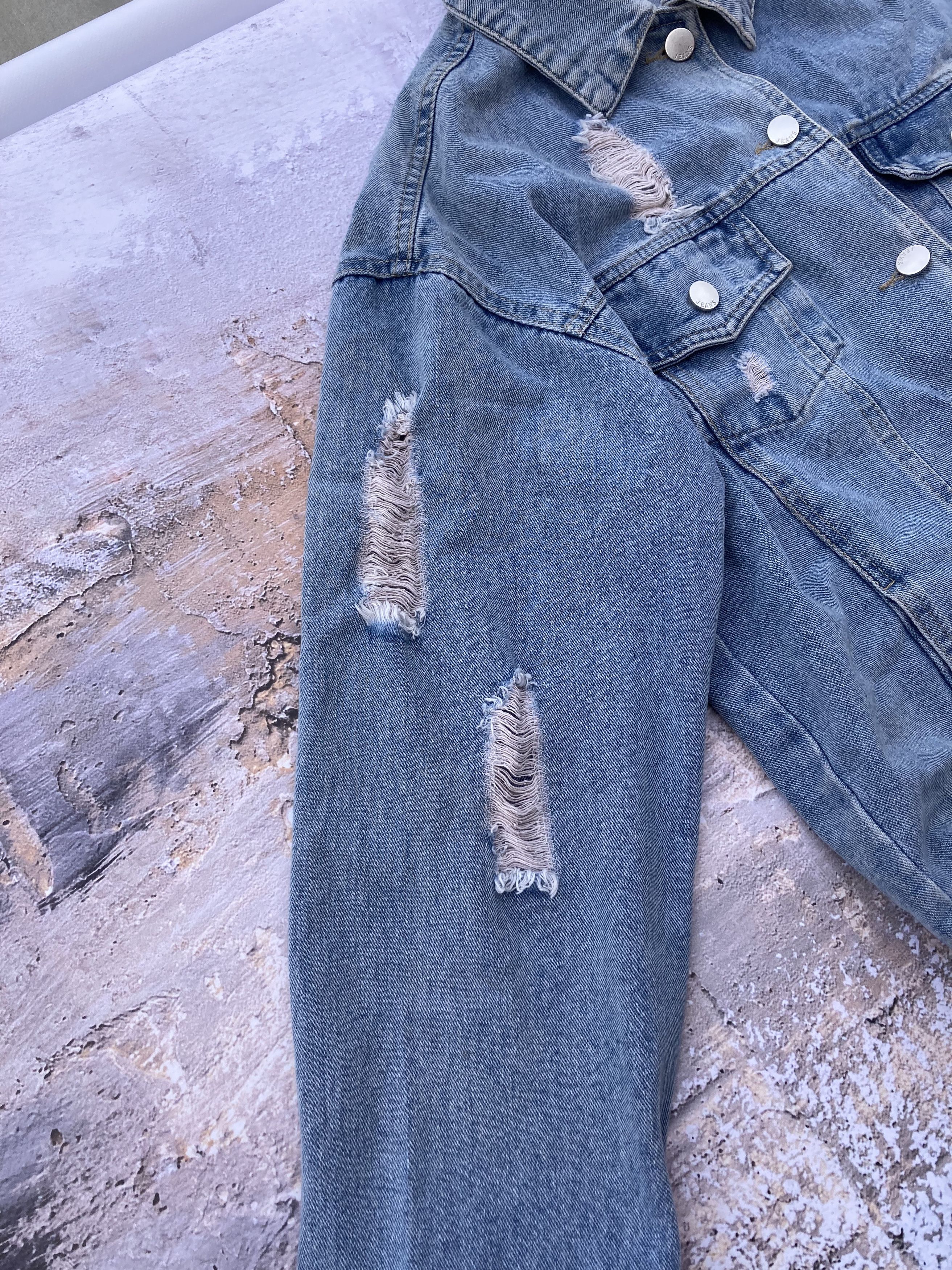 Vintage Vintage Distressed Ripped Jeans Jacket Women’s Size OS Size ONE SIZE - 3 Thumbnail