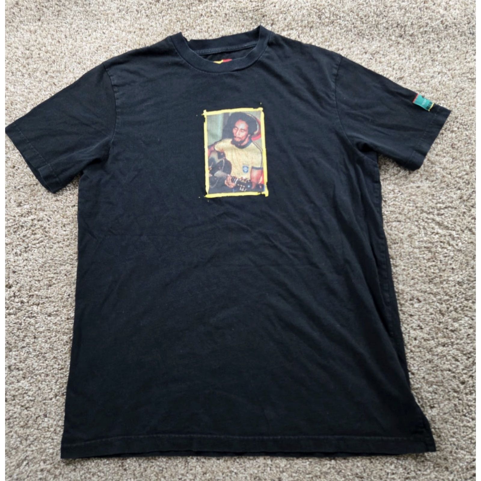 Vintage Bob Marley Shoe Palace Shirt Mens Large Black Graphic Short Sleeve Rasta Size US L / EU 52-54 / 3 - 2 Thumbnail