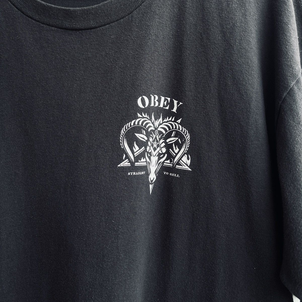 Obey Faded Vintage Y2K Obey Goat Head Straight To Hell TShirt Size US XL / EU 56 / 4 - 7 Thumbnail