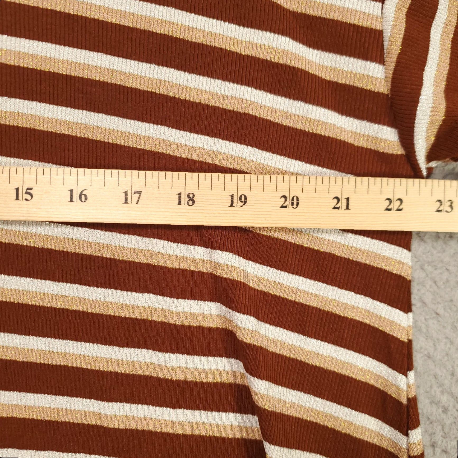 Vintage UMGEE New Dress Women’s Medium Striped Knit Polyester Rayon Spandex Tunic Shimmer Sparkle Pullover NWT Vintage No HandMade N/A (note: none) Size M / US 6-8 / IT 42-44 - 3 Thumbnail