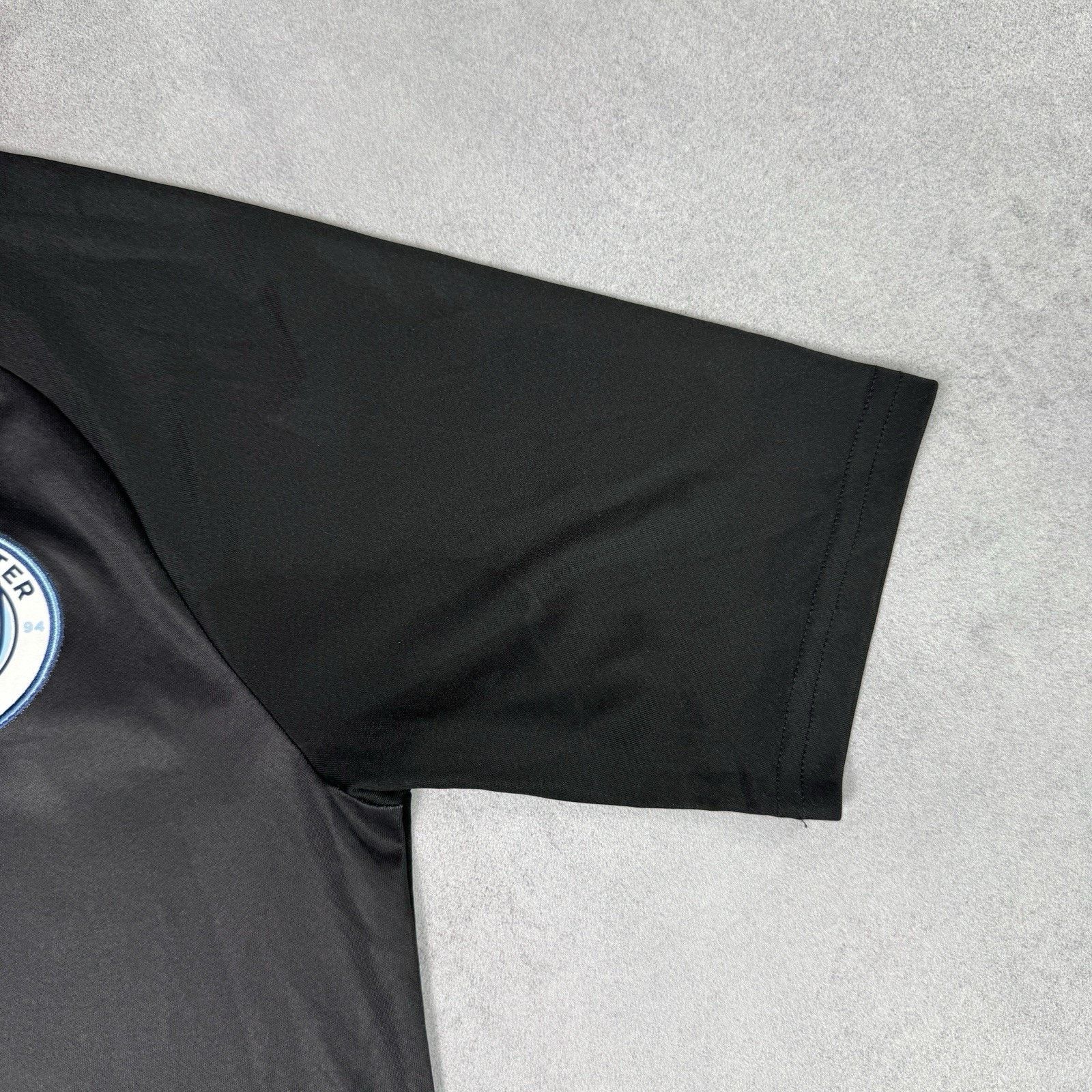 Puma Manchester City 2019 - 2020 Training football Puma shirt Size US S / EU 44-46 / 1 - 2 Thumbnail