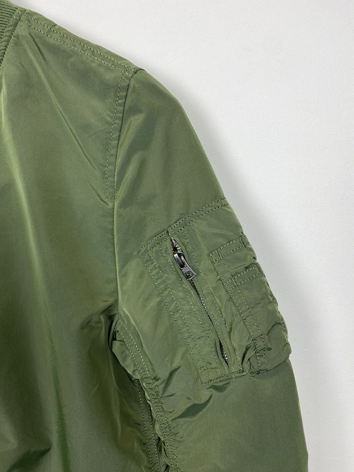 Alpha Industries Vintage Alpha Industries Long Bomber Jacket MA 1 90’s Size XS / US 0-2 / IT 36-38 - 3 Thumbnail