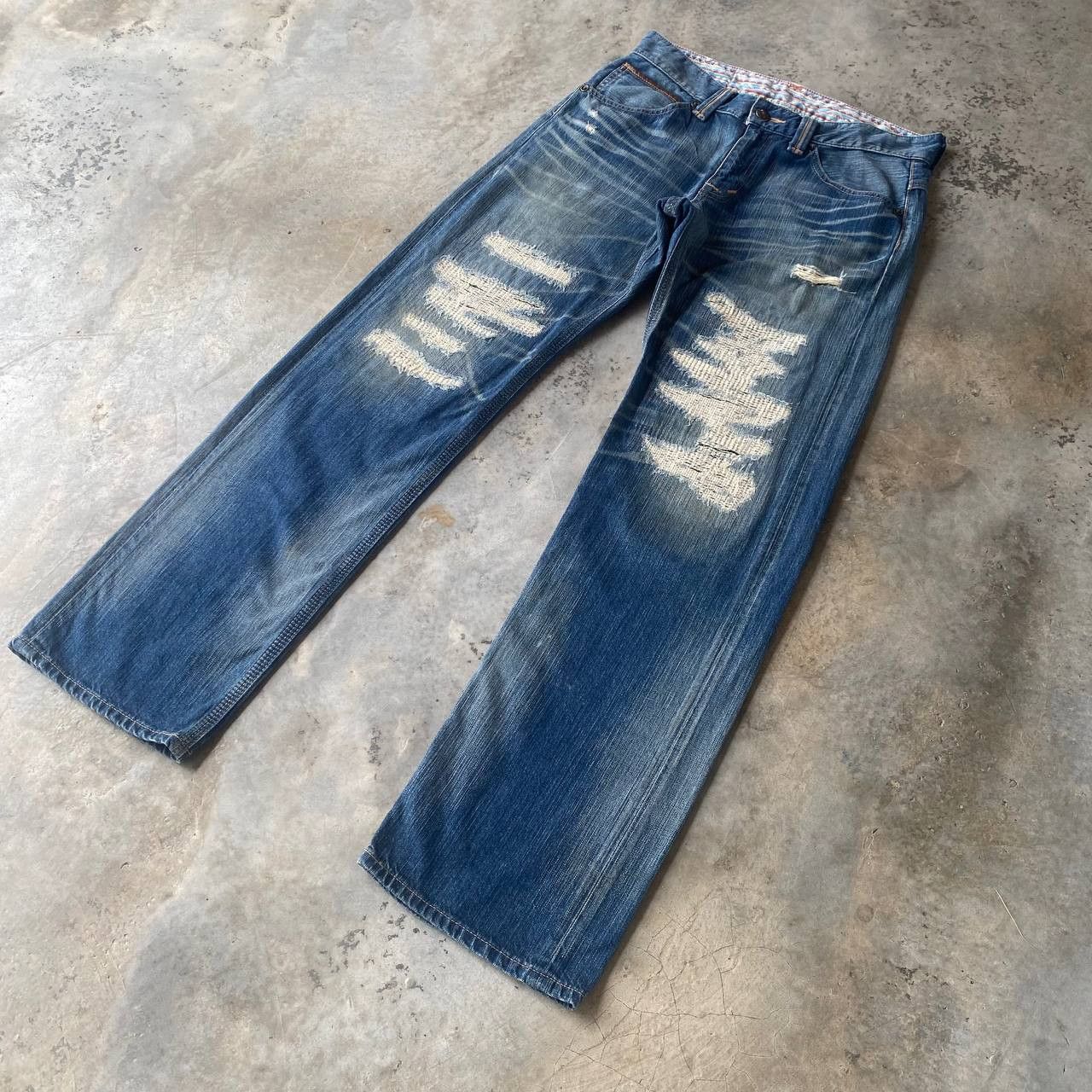 Edwin DISTRESSED CLAWMARKS EDWIN EXCLUSIVE VINTAGE DENIM Size US 33 - 5 Thumbnail