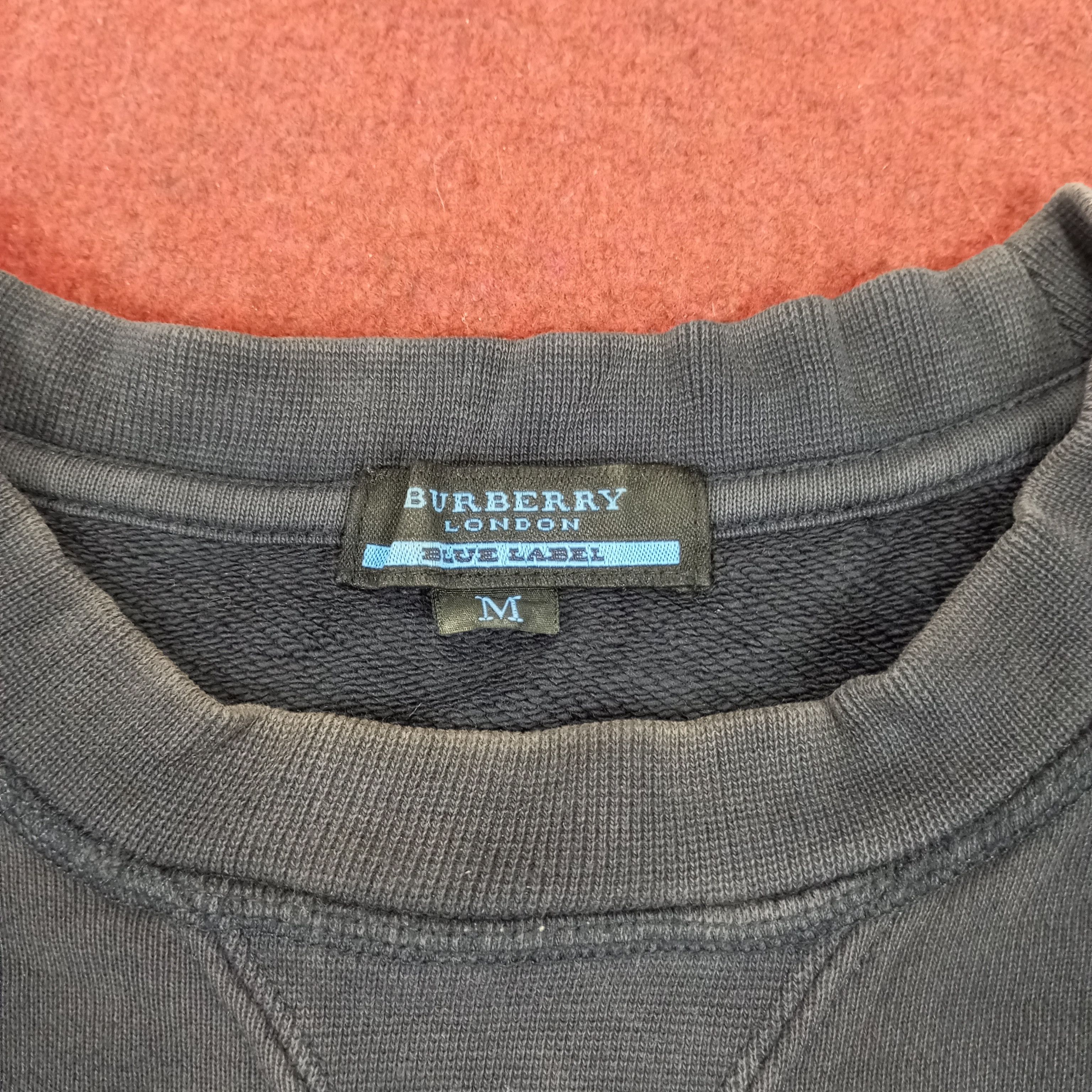 Burberry × Vintage Burberry London Blue Label Winter Style Sweatshirt Size US M / EU 48-50 / 2 - 6 Thumbnail