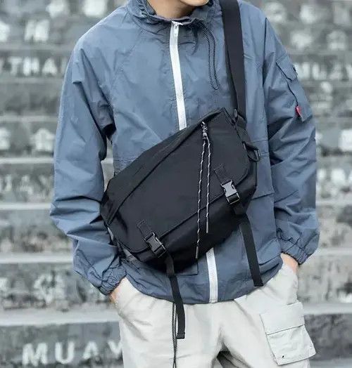 Japanese Brand Fashion grunge waterproof crossbody messenger bag Size ONE SIZE - 2 Thumbnail
