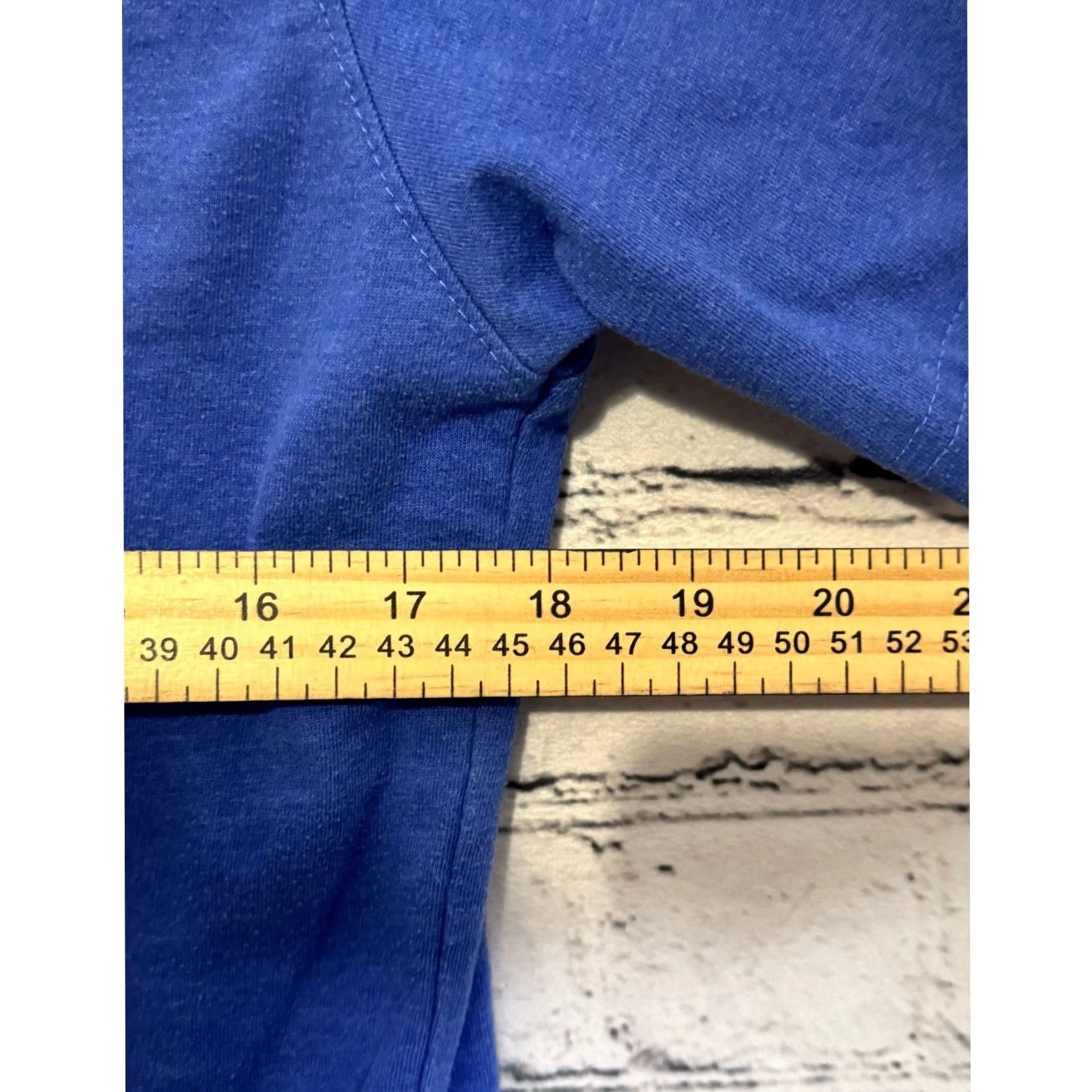 Champion Champion Men’s Blue Crew Neck Short Sleeve T Shirt Size S Size US S / EU 44-46 / 1 - 4 Thumbnail