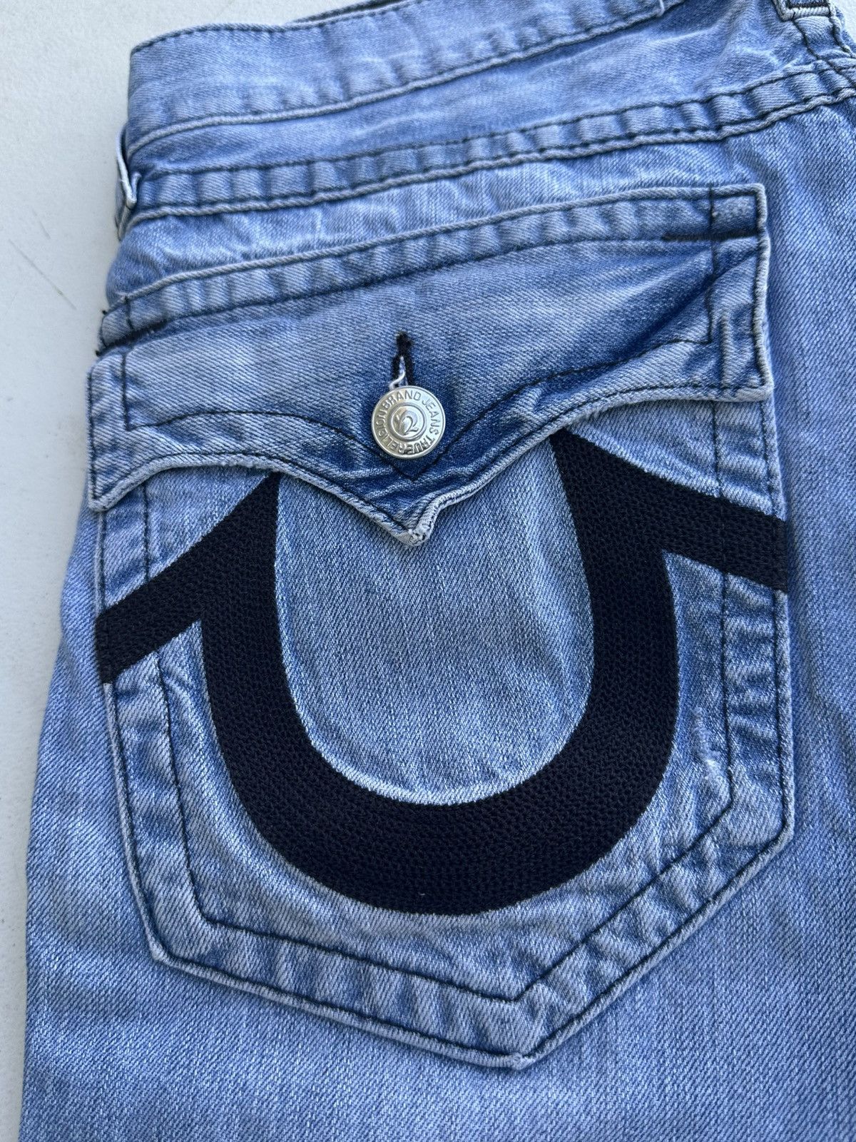 True Religion True Religion Boot Cut jeans Size US 33 - 6 Thumbnail