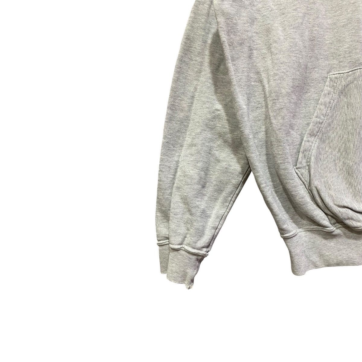 Champion Vintage Champion Hoodies Spellout Logo Streetwear Size US L / EU 52-54 / 3 - 5 Thumbnail