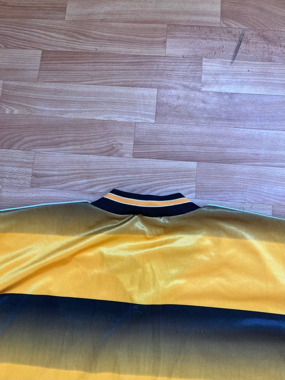 Vintage 2004 BOSTON UNITED HOME SOCCER JERSEY FOOTBALL SHIRT RARE Size US XL / EU 56 / 4 - 14 Thumbnail