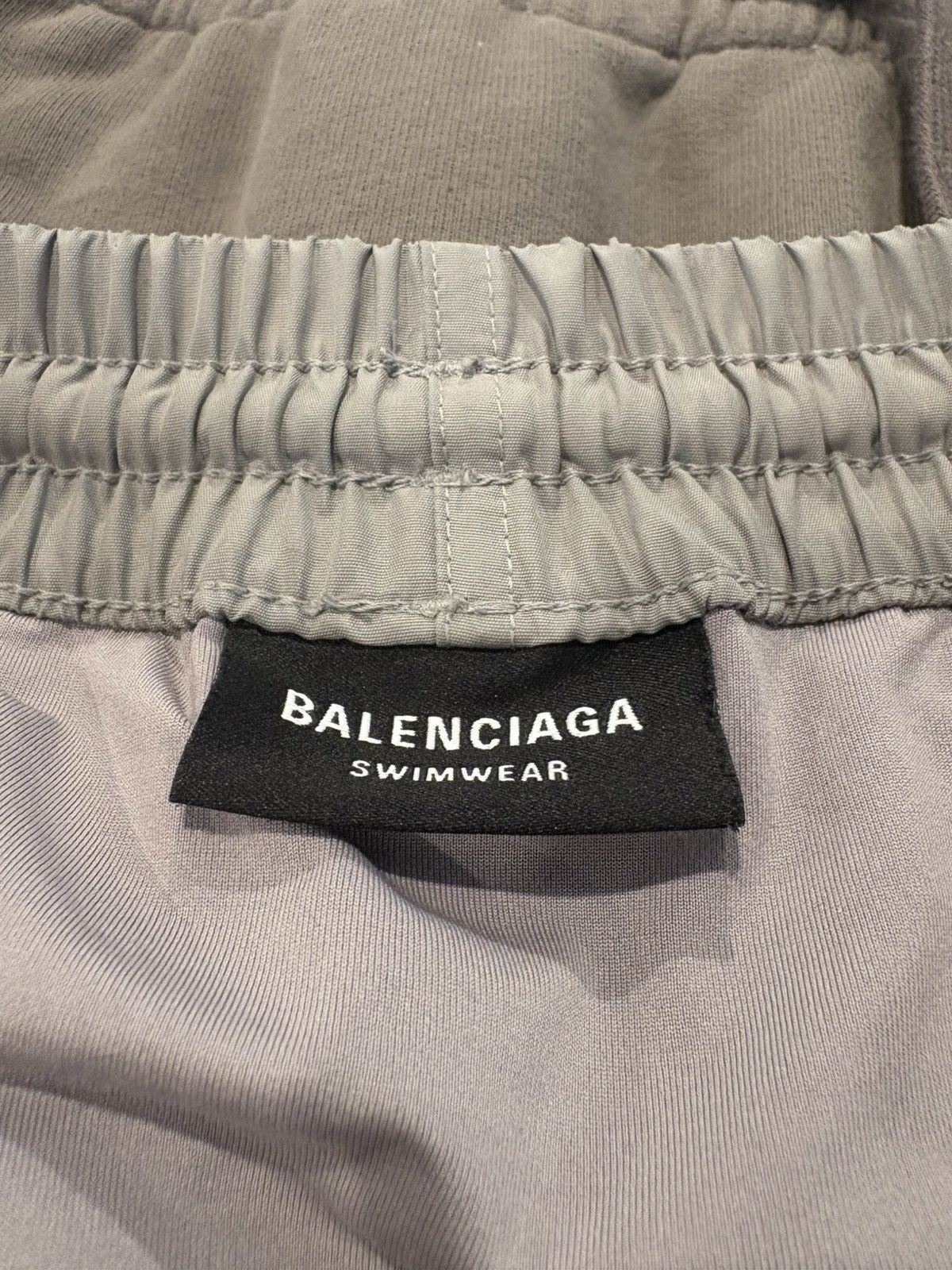 Balenciaga Balenciaga Gray Swim Trunks Size US 30 / EU 46 - 4 Thumbnail