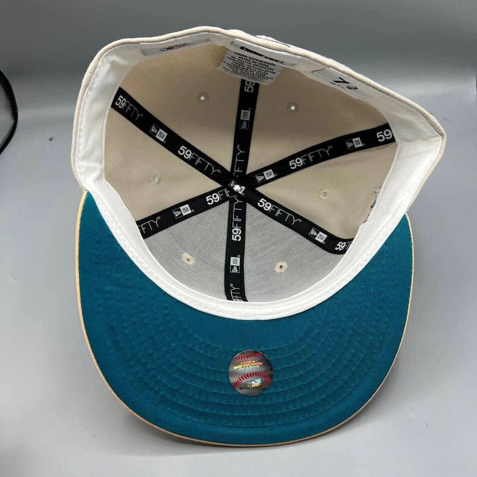 New Era Cleveland Indians Guardians Hat Men 7 3/8 Gray Fitted Cap Size ONE SIZE - 2 Thumbnail