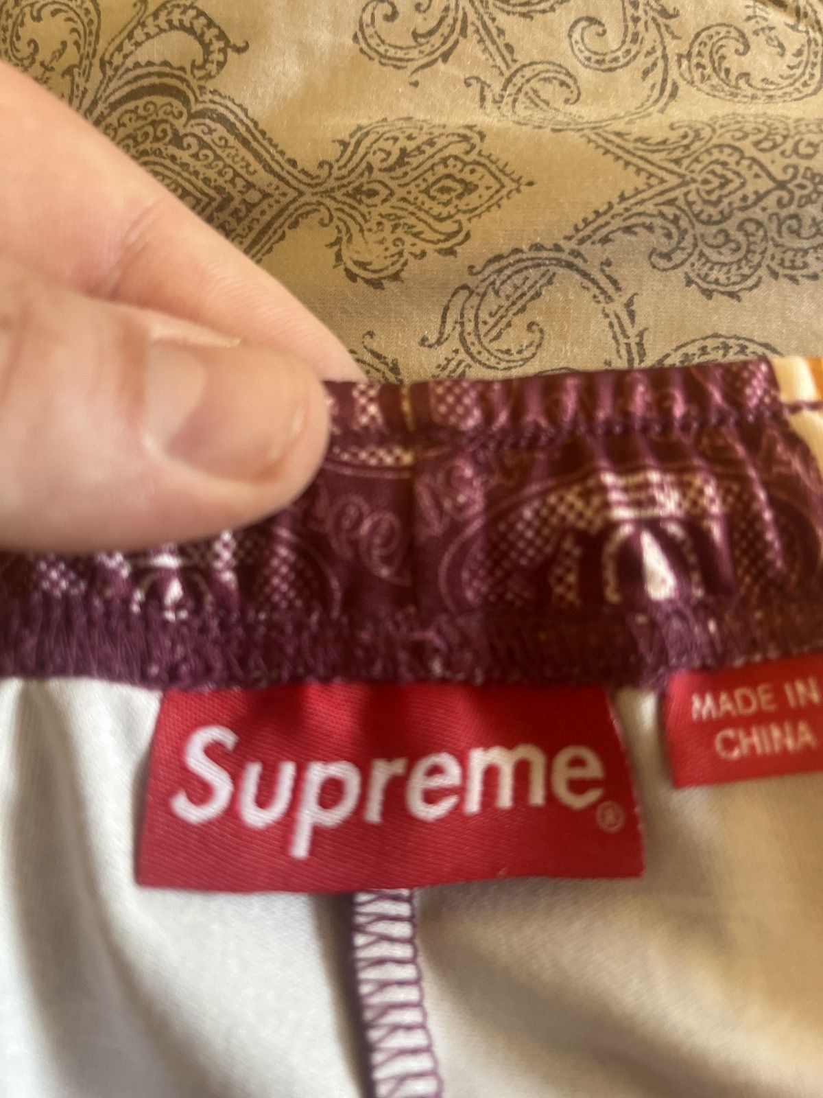 Supreme Supreme ‘por ciento’ FW 22 soccer short Size US 34 / EU 50 - 8 Thumbnail