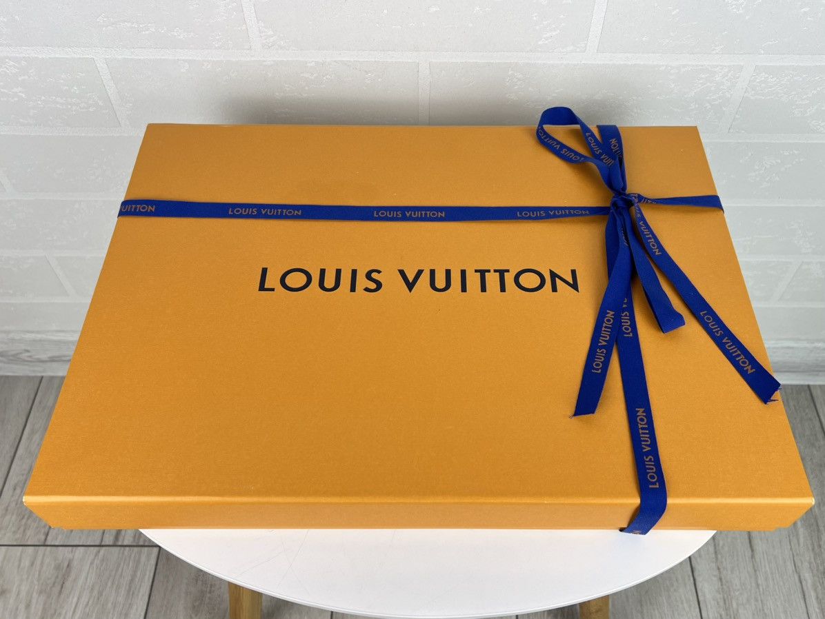 Louis Vuitton LOUIS VUITTON Scarf Echarpe LV Logomania Monogram Wool Silk Size ONE SIZE - 17 Thumbnail