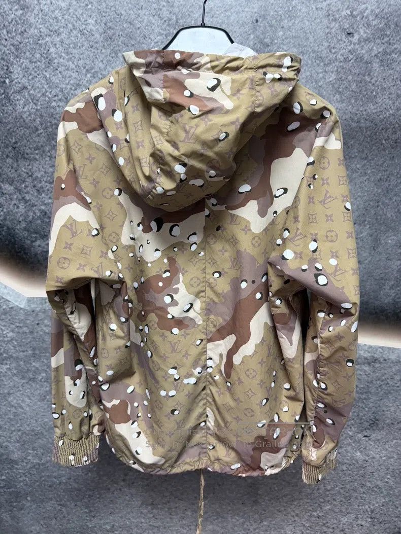 Louis Vuitton Louis Vuitton Desert Camo Old Flower Hooded Storm Jacket Size US S / EU 44-46 / 1 - 2 Thumbnail
