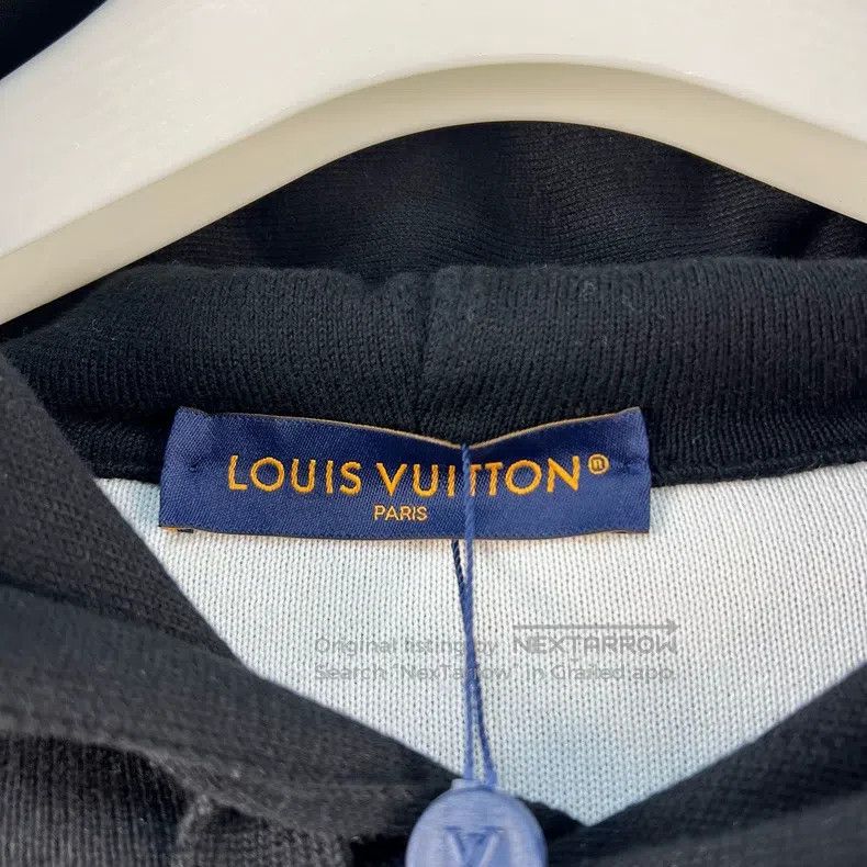 Louis Vuitton Louis Vuitton FW22 Monogram full-print gradient knit hoode Size US XL / EU 56 / 4 - 4 Thumbnail