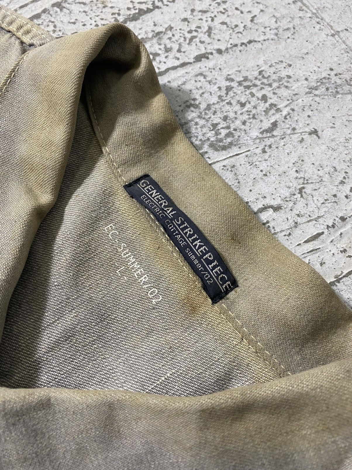 Electric Cottage Hiroshi Fujiwara Electric Cottage General Strike Piece Size US L / EU 52-54 / 3 - 8 Thumbnail