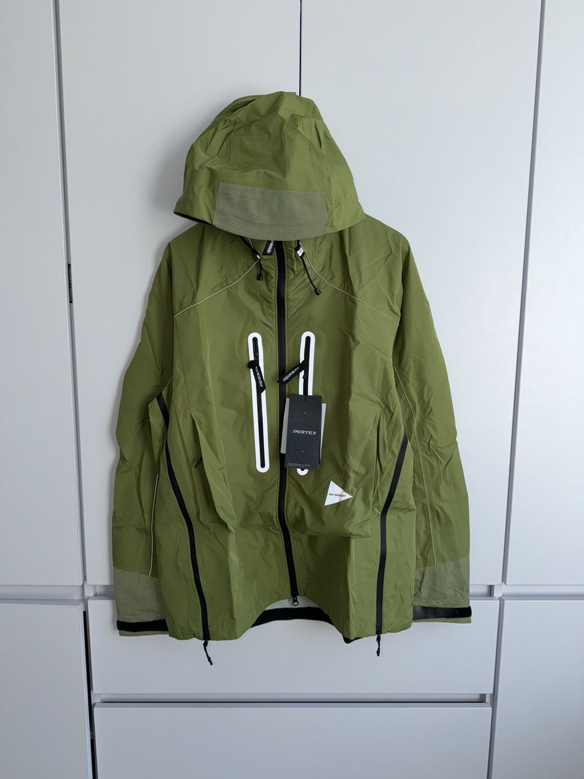 And Wander And Wander Pertex Hooded Jacket Olive Green Technical Shell Size US L / EU 52-54 / 3 - 1 Thumbnail