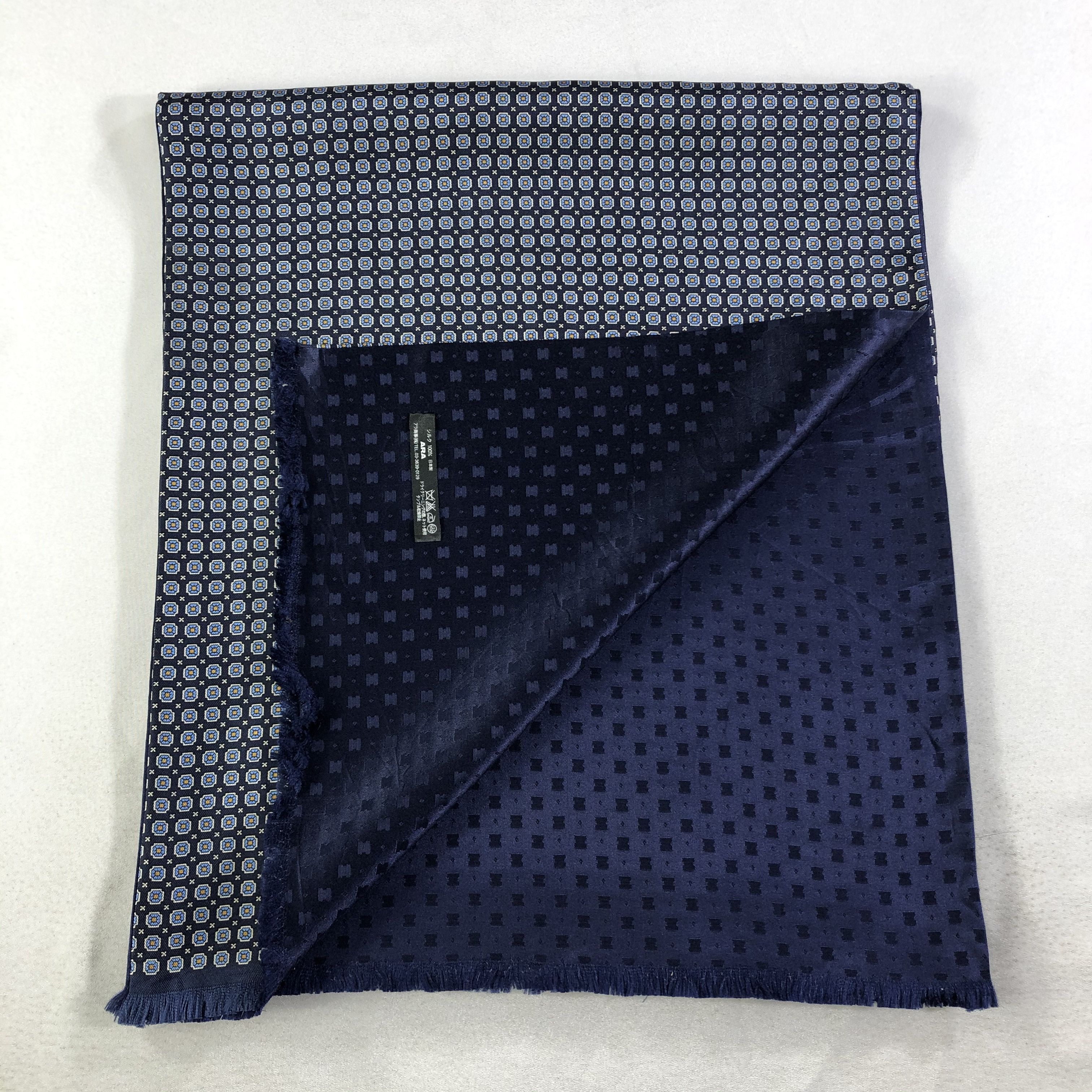 Vintage Vintage Vicomte Silk Scarf Size ONE SIZE - 5 Thumbnail