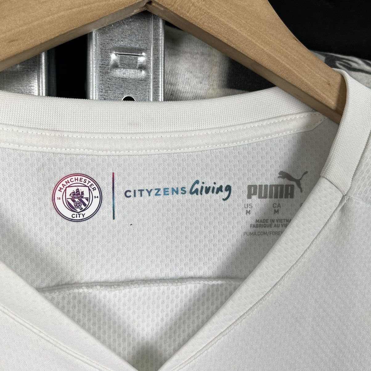 Nike 2021/22 NIKE MANCHESTER CITY AWAY SOCCER JERSEY FOOTBALL SHI Size US L / EU 52-54 / 3 - 4 Thumbnail