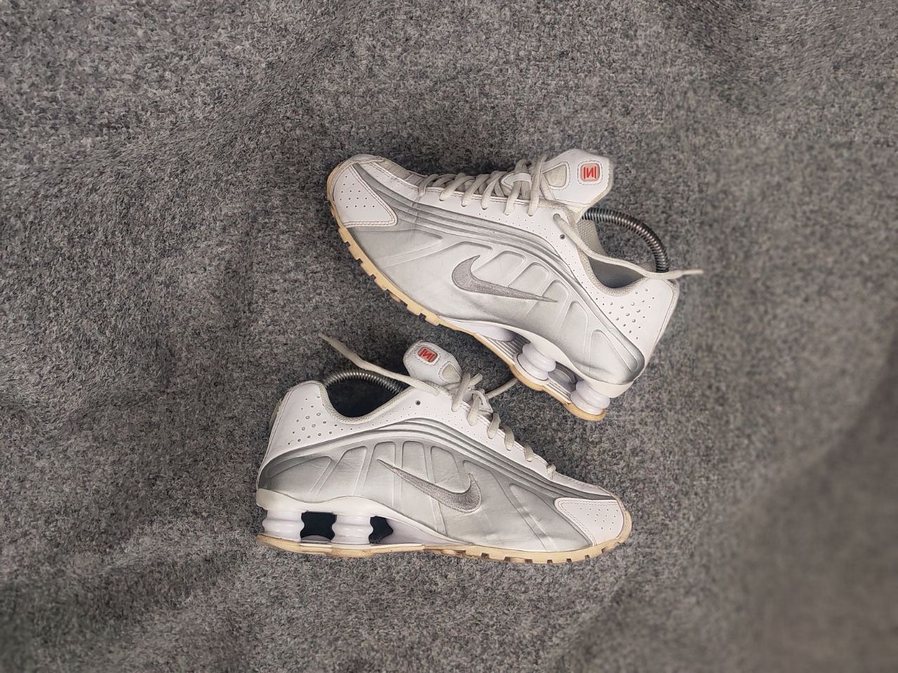 Nike Nike Shox R4 White Metallic Vintage Y2K Style Sneakers shoes Size US 5.5 / IT 35.5 - 1 Thumbnail