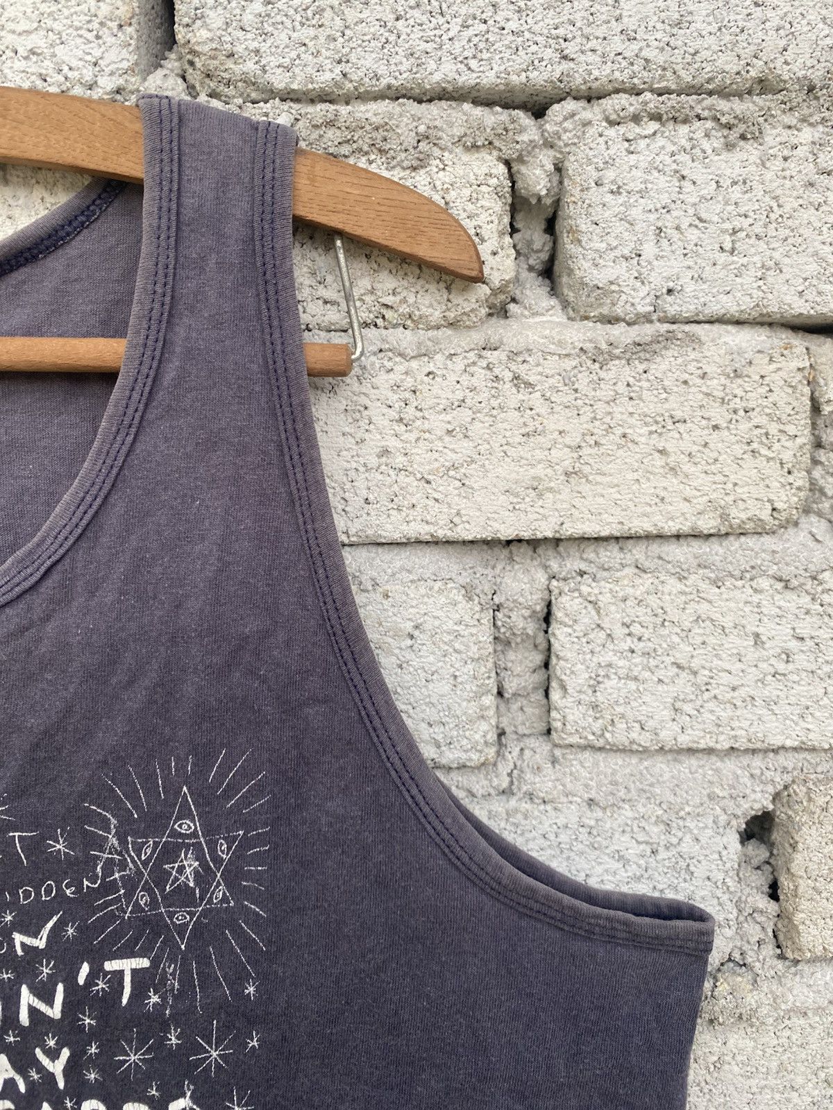 Vintage Distressed sun faded daniel johnston sleeveless Size US L / EU 52-54 / 3 - 4 Thumbnail