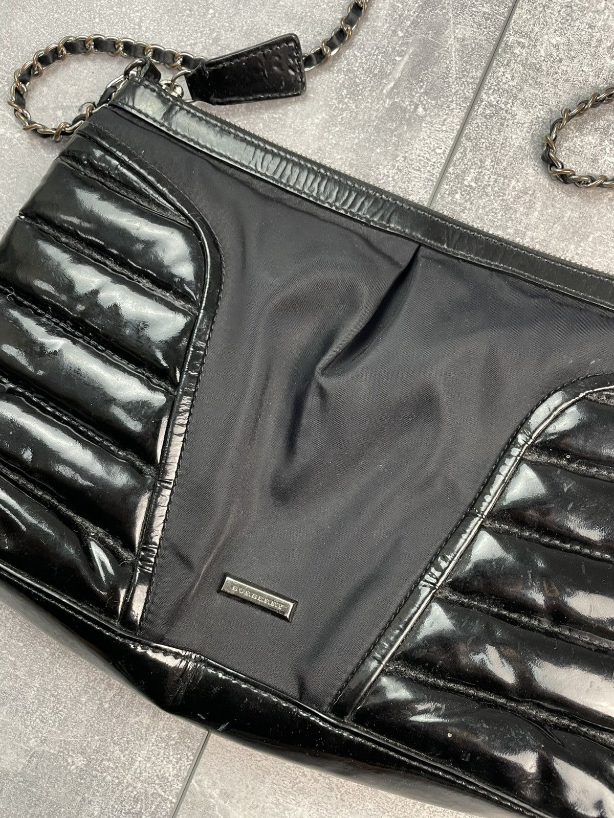 Burberry Burberry Leather Shoulder Bag Size ONE SIZE - 3 Thumbnail