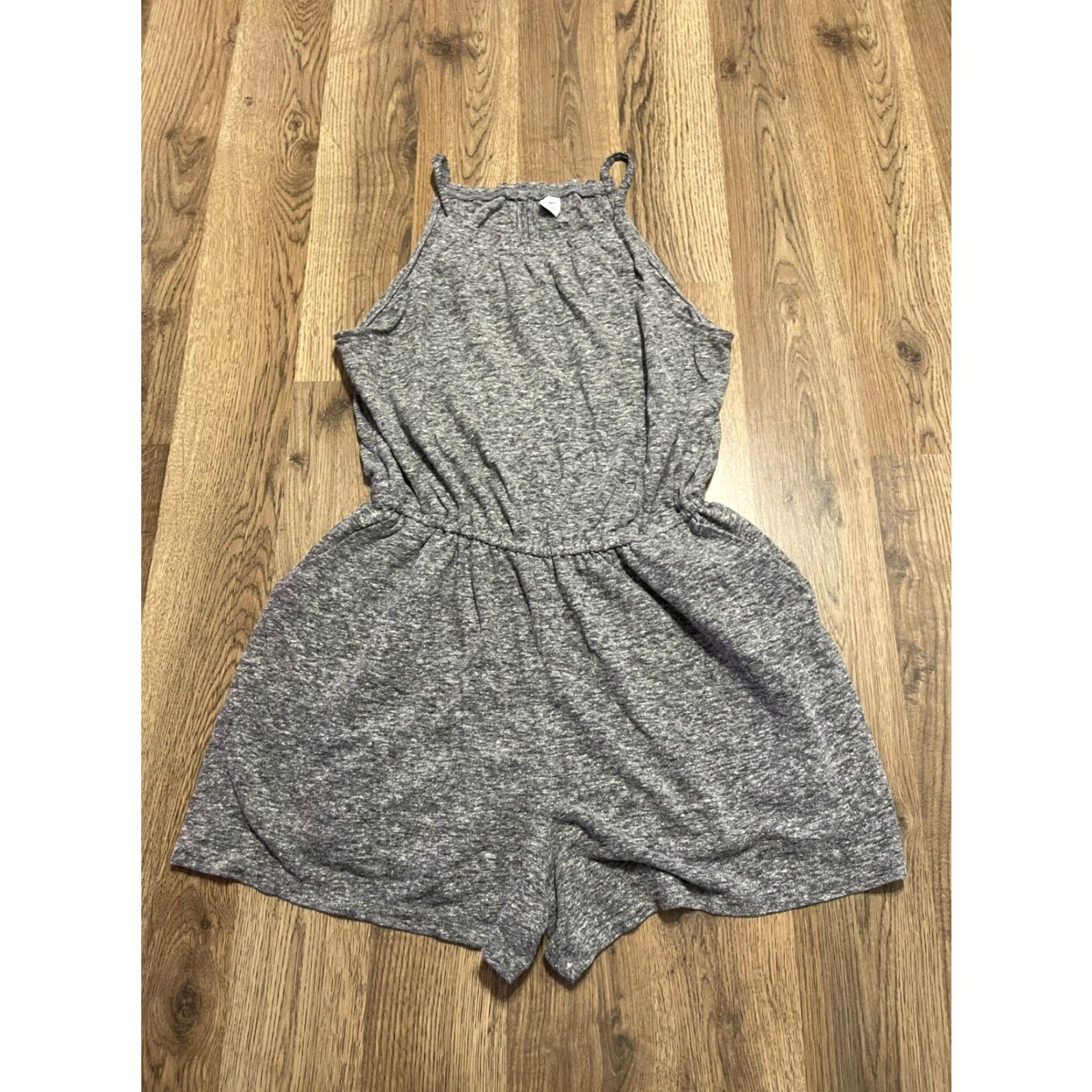 Old Navy Old Navy Romper Women's Size Small Gray Sleeveless One-Piece Casual Summer Spring Fall Modern Romper Womens Size Small Gray Sleeveless Regular Fit Size 28" / US 6 / IT 42 - 2 Thumbnail