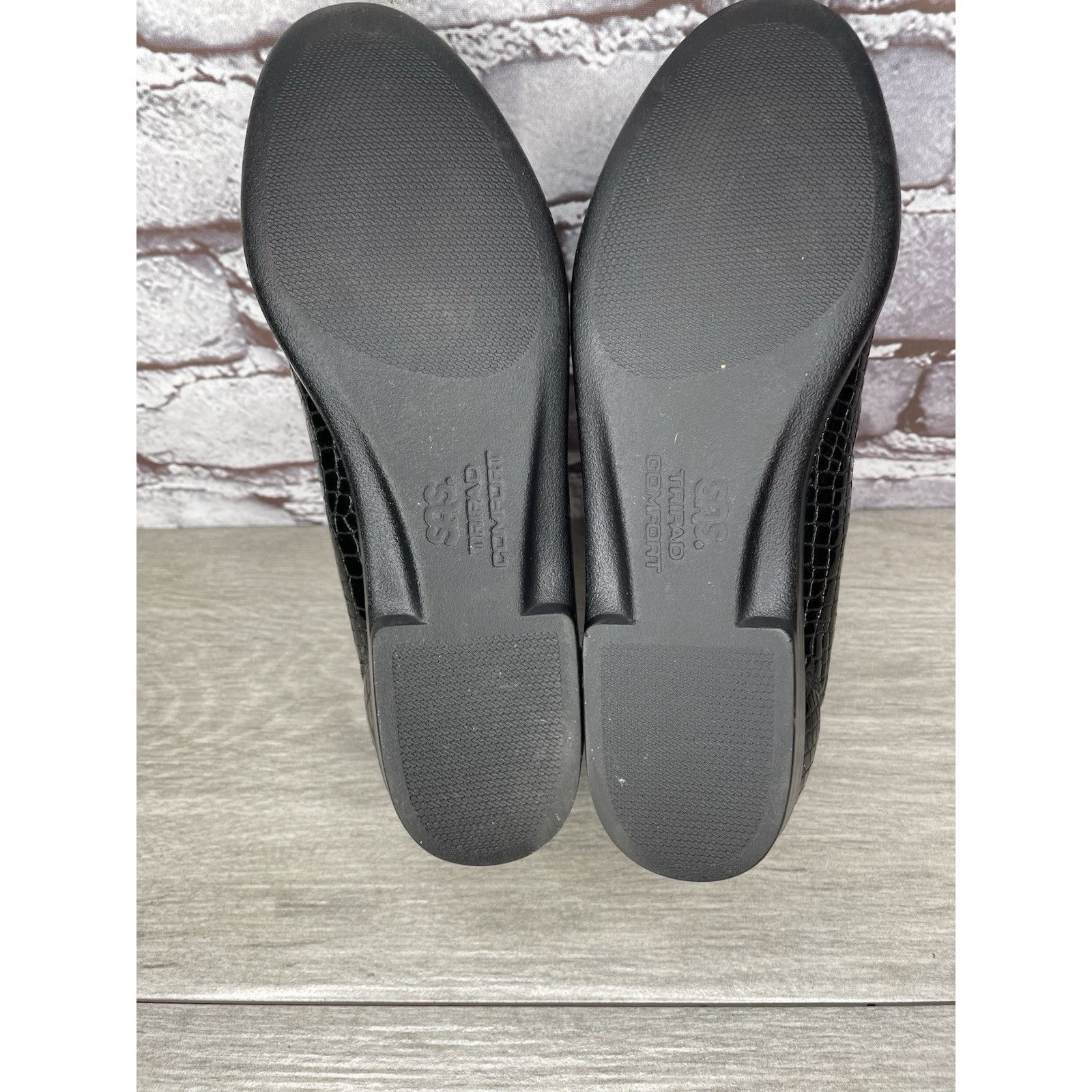 Other SAS Simplify Black Croc Patent Tripad Slip On Flats Shoes Wo Size US 6.5 / IT 36.5 - 9 Thumbnail