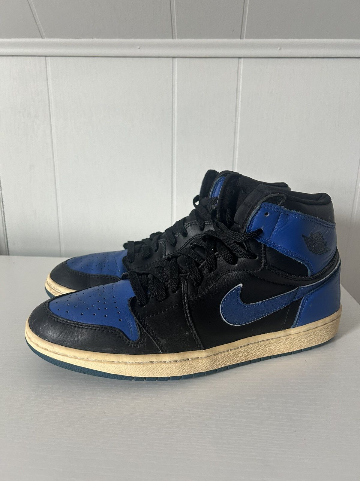 Jordan Brand Jordan 1 Retro High Royal 2001 Size US 10.5 / EU 43-44 - 2 Thumbnail