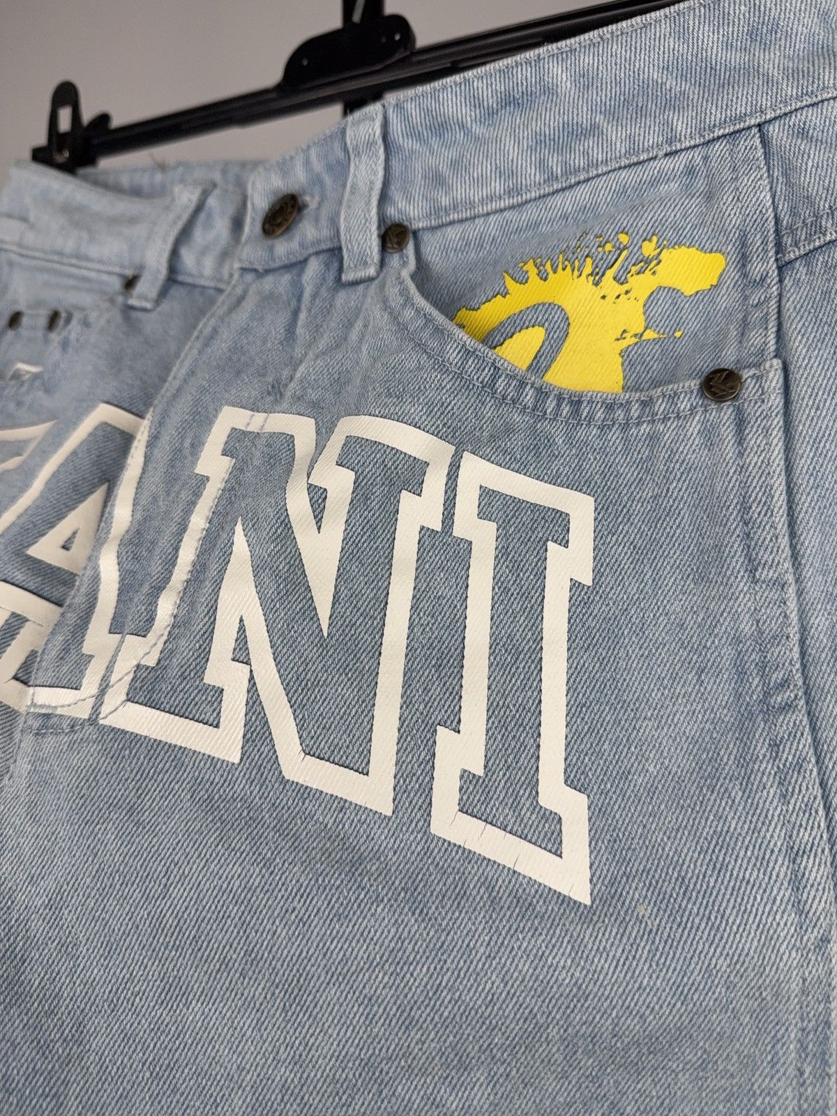 Karl Kani Luxury Karl Kani Y2K SK8 Big Logo Denim Shorts Womens XS Size 28" / US 6 / IT 42 - 8 Thumbnail