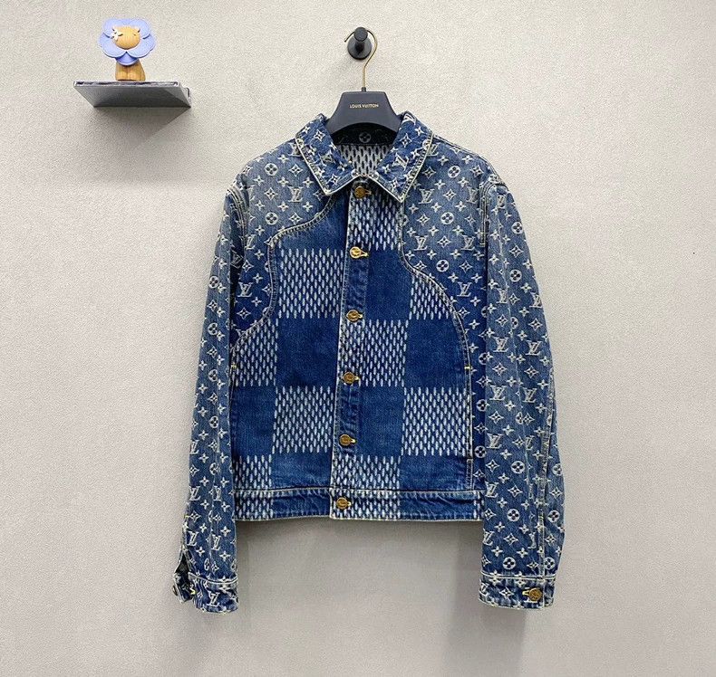 Louis Vuitton Louis Vuitton Logo Pattern Denim Jacket- DMC Size US L / EU 52-54 / 3 - 1 Thumbnail