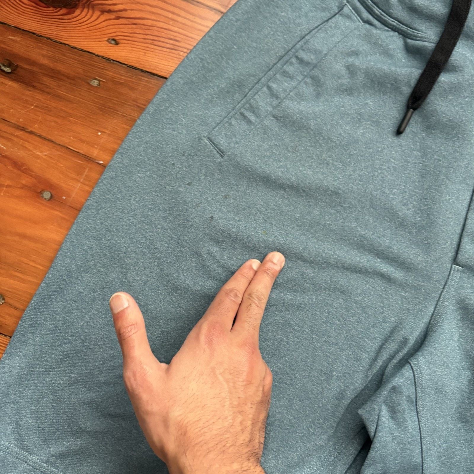 Lululemon Lululemon T.H.E Linerless Shorts 11” Inseam Athletic Size L Size US 34 / EU 50 - 5 Thumbnail