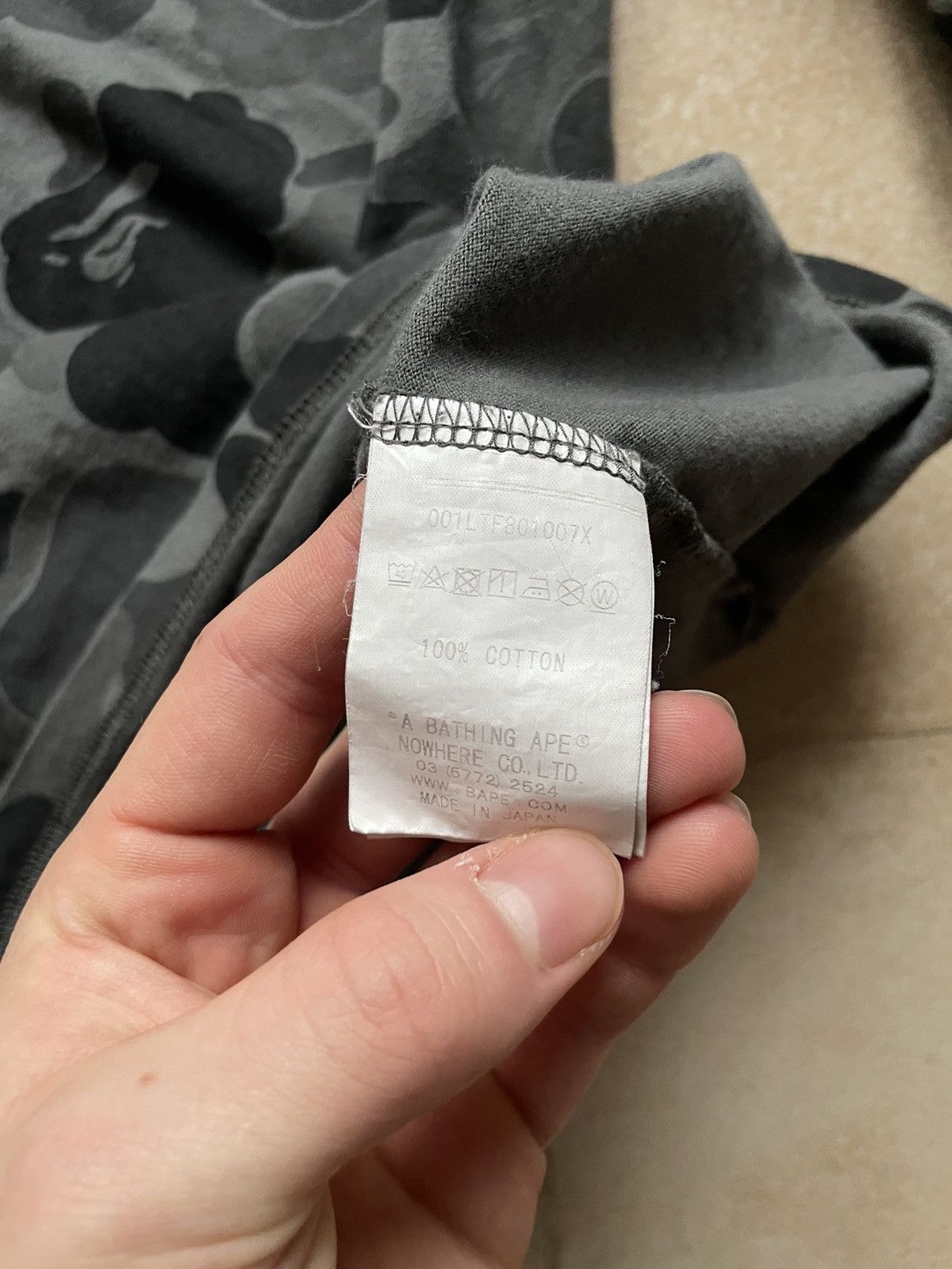 Bape A bathing ape BAPE grey camo longsleeve size L , bape Shark Size US XL / EU 56 / 4 - 7 Thumbnail