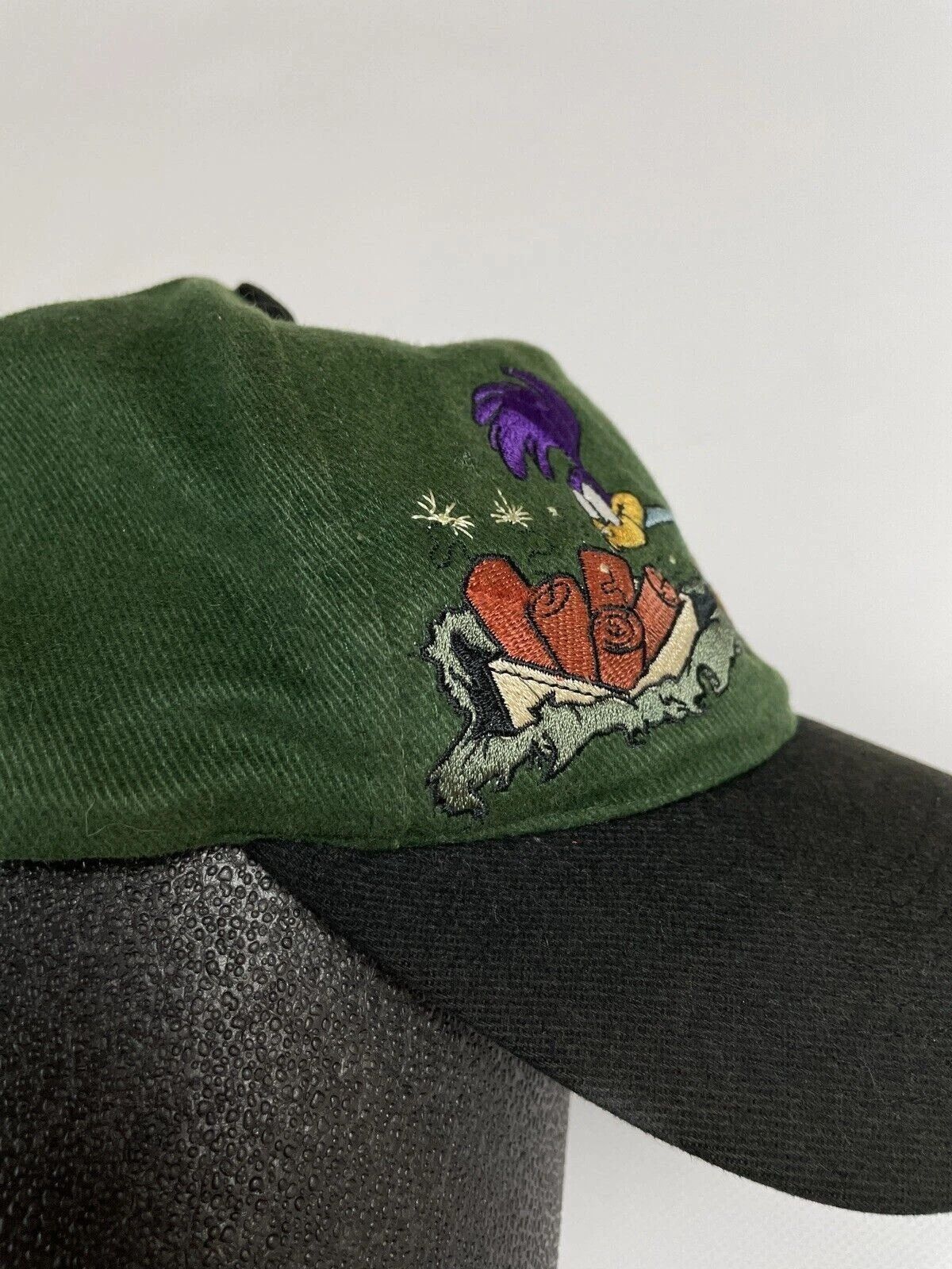 Vintage Vintage 90s Looney Tunes Basseball Cap Faded Embroidered Size ONE SIZE - 6 Thumbnail