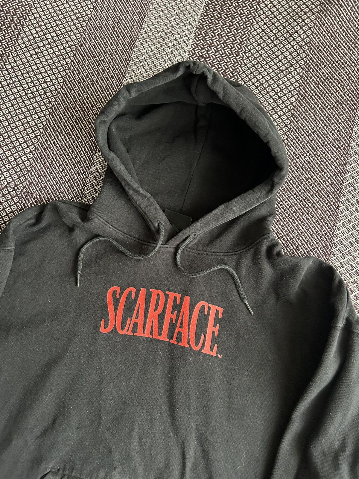 H&M Scarface x H&M Oversized Hoodie Big Logo Overprint Size M Size US M / EU 48-50 / 2 - 8 Thumbnail