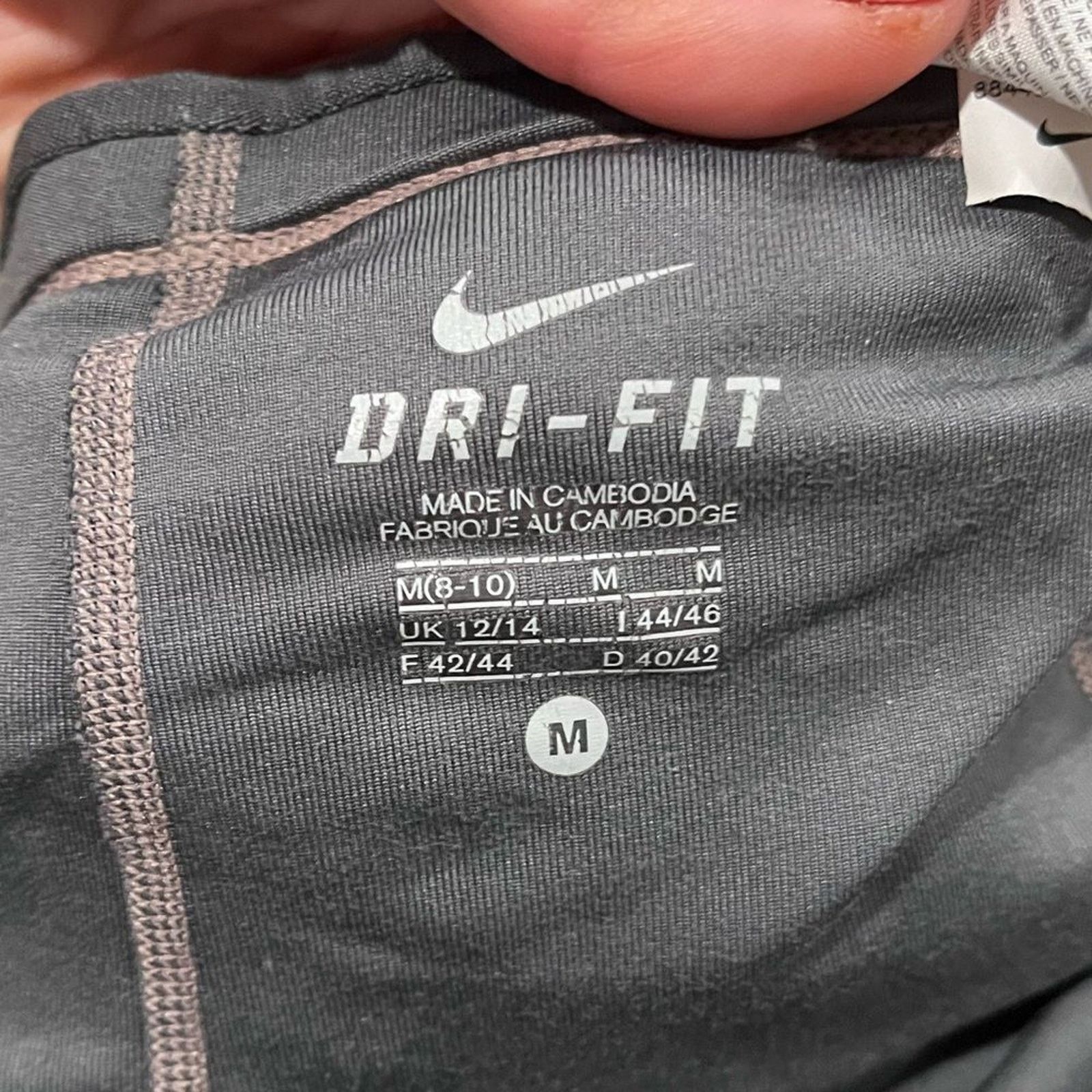 Nike Nike Dri-Fit Athletic Mini Skirt Drawstring Elastic Waist M Size 26" / US 2 / IT 38 - 3 Thumbnail