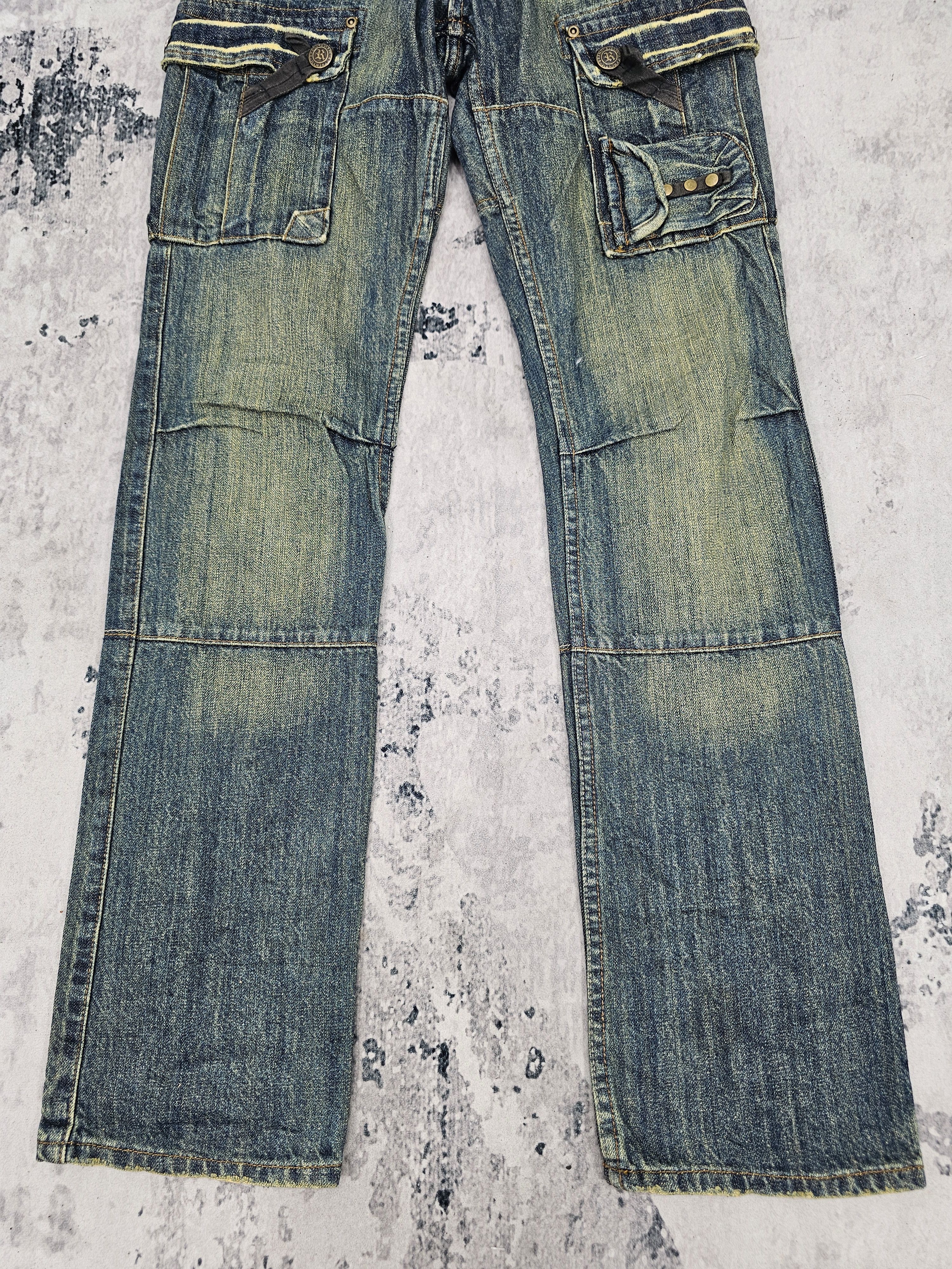 Japanese Brand ROLLIN Multi Bush Pocket Punk Bondage Design Jeans JB0314 Size US 32 / EU 48 - 4 Thumbnail