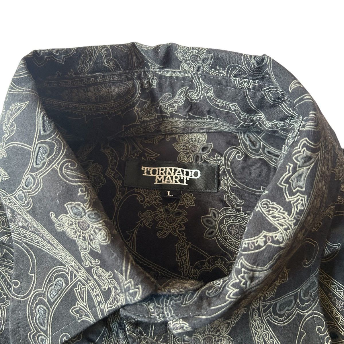 Tornado Mart Tornado Mart Button Up Shirt Size M / US 6-8 / IT 42-44 - 4 Thumbnail