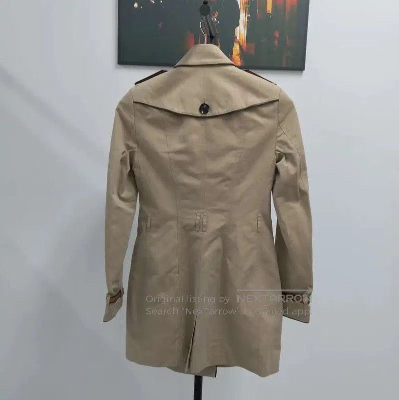 Burberry Burberry Women's Long Khaki Trench Coat. Size M / US 6-8 / IT 42-44 - 2 Thumbnail