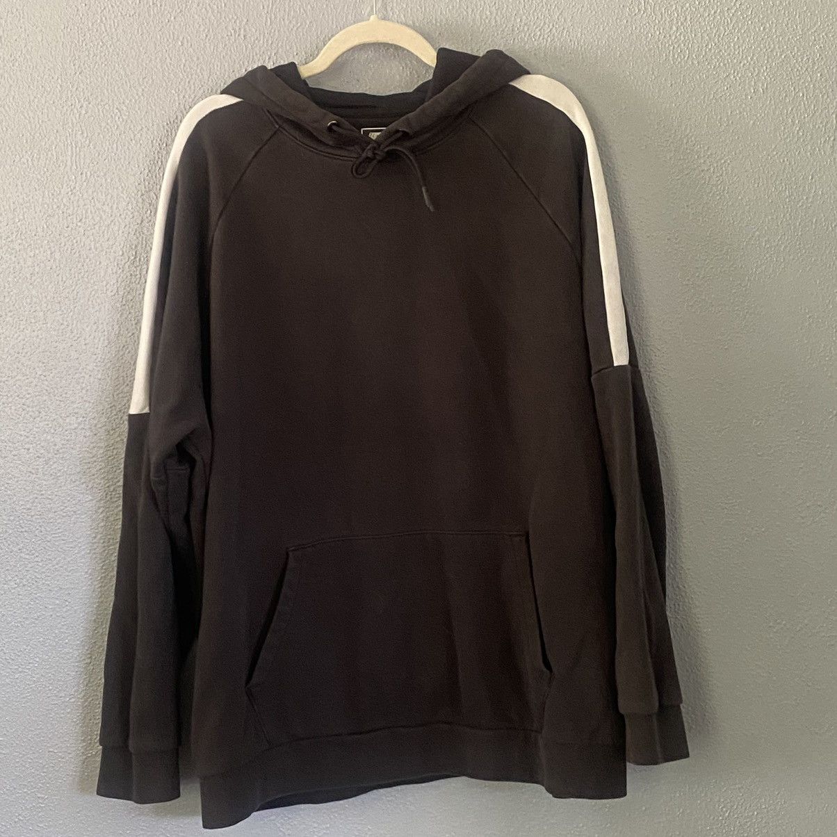 Russell Athletic Vintage Russell Black and White Hoodie Men’s Size XL Size US XL / EU 56 / 4 - 1 Thumbnail