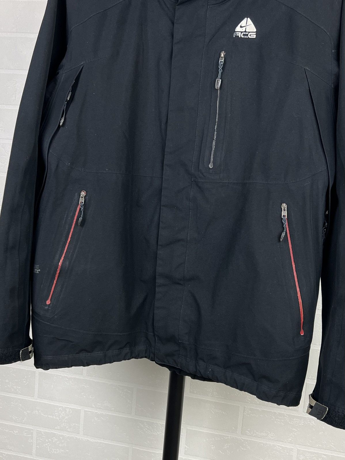 Nike ACG NIKE ACG Jacket Waterproof Gore Tex 2 Logos Vintage Black Size US M / EU 48-50 / 2 - 5 Thumbnail